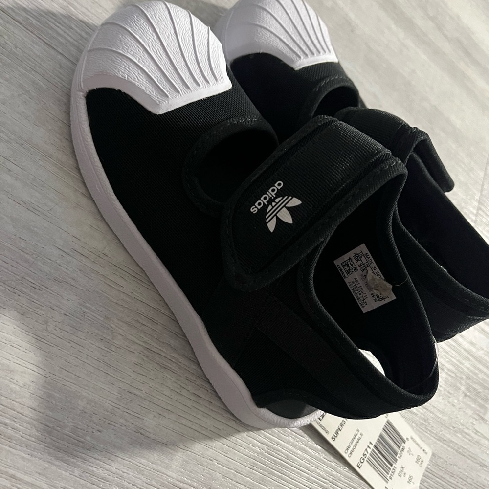 Adidas Kids Scarp On Black and White Shoes